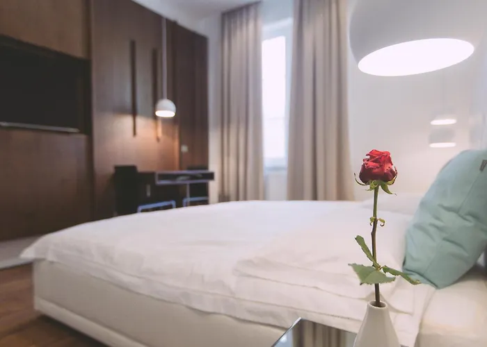 Apartment Ambassador *