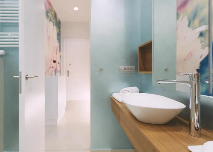 Апартаменты Ambassador *